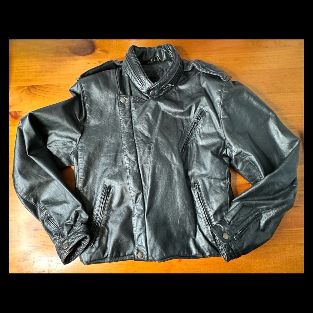 Wilsons Black Leather Jacket Sz 40 Stretch Waist Motorcycle Biker Mens Vintage